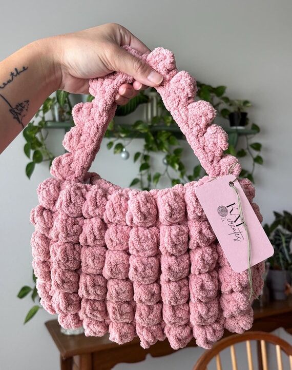 The Puffy Cloud Handbag - Handmade Crochet Pu...