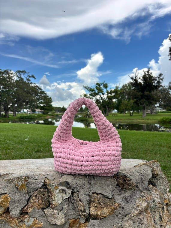 The Rosedale Purse - Handmade Crochet Handbag...
