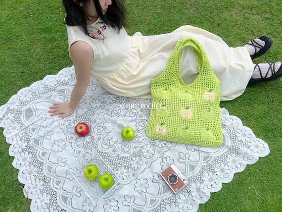 Crocheted Apple Market Tote Bag, Handmade Fru...