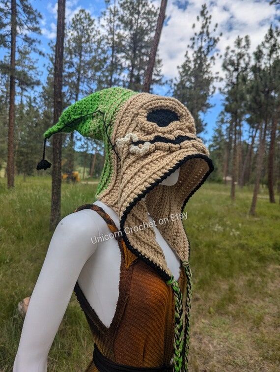 CUSTOM ORDER Burlap Chap with green accent on...