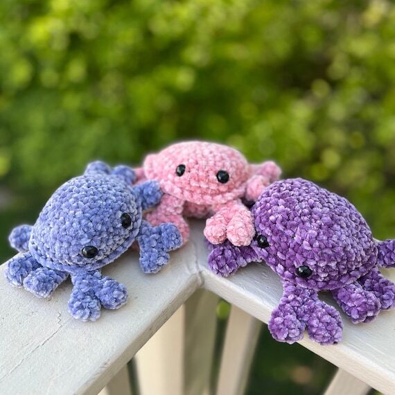 Fuzzy Crab Plush, Handmade Crochet Crab, Flee...