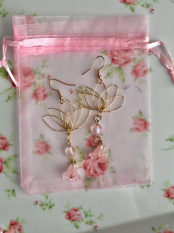 Lily-pad Lotus Flower Earrings Elegant Beauti...