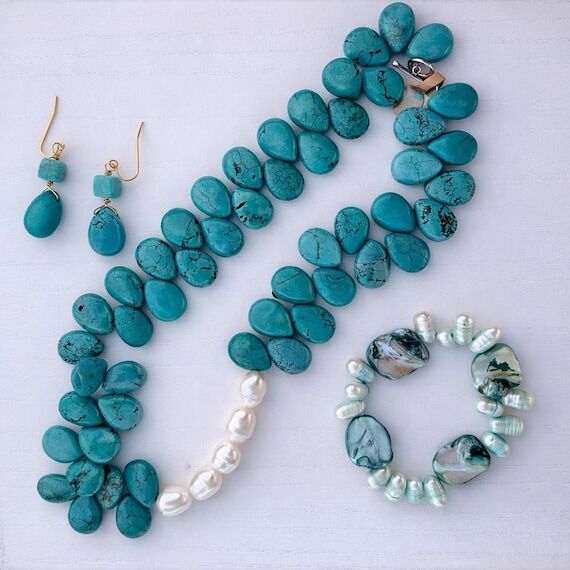 Turquoise Teardrop Necklace with Freshwater P...