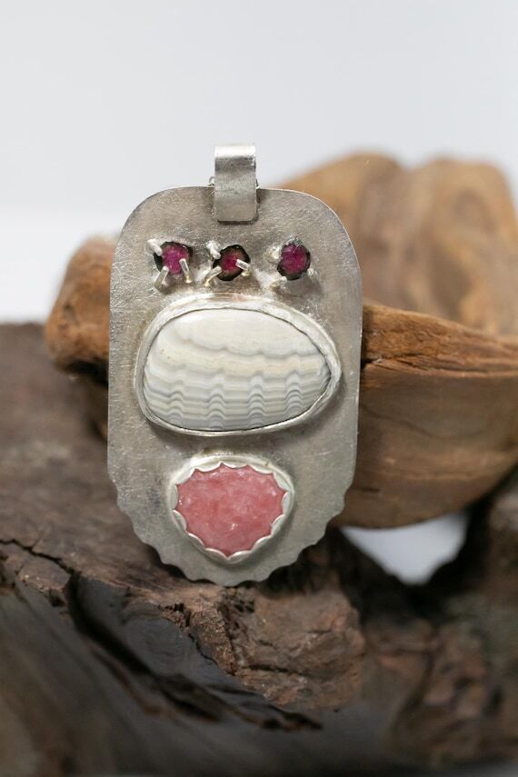 Watermelon Tourmaline, Cockleshell & Rhodonit...