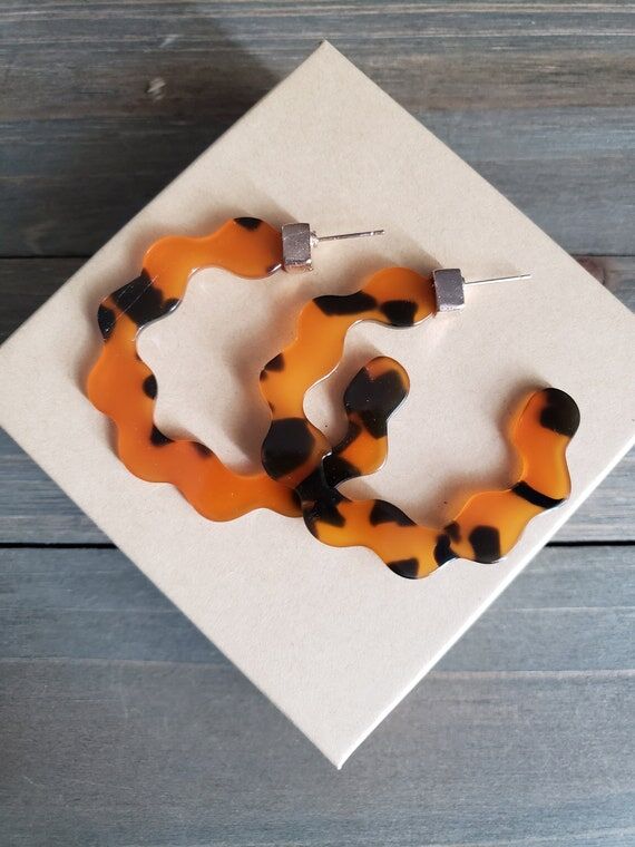Resin Tortoise Hoop Earrings- Handmade Earrin...