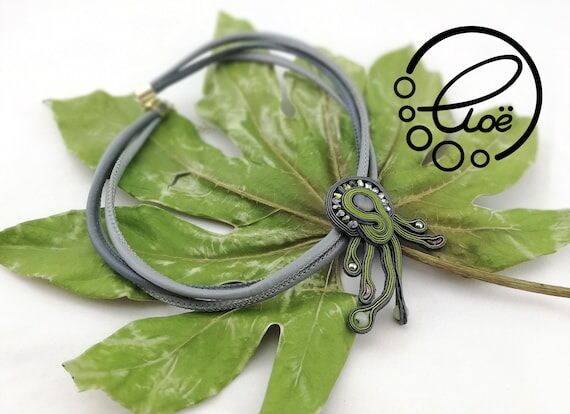 Wipping Willow Soutache Necklace...