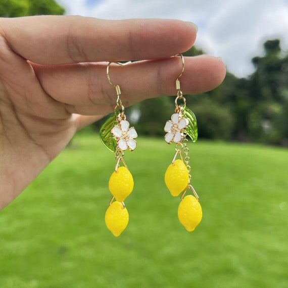 Lemon Earrings Lightweight Fruit Food Earring...