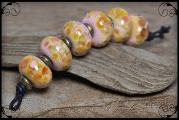 Handmade Lampwork Beads ~ Strand of Six ~ Pea...