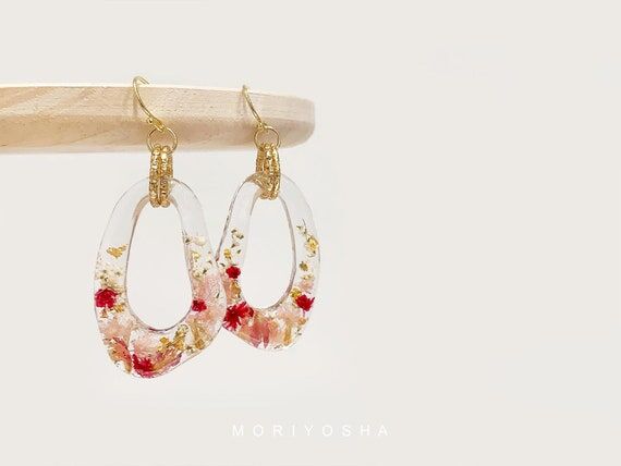 Bloom | Dried flower Handmade Earrings | Resi...