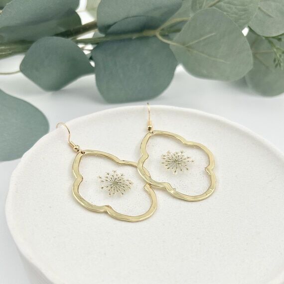 Pressed Flower Earring Botanical Jewelry Resi...