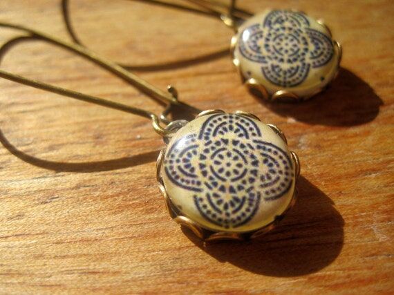 Portuguese jewelry, Iberian tiles of Portugal...