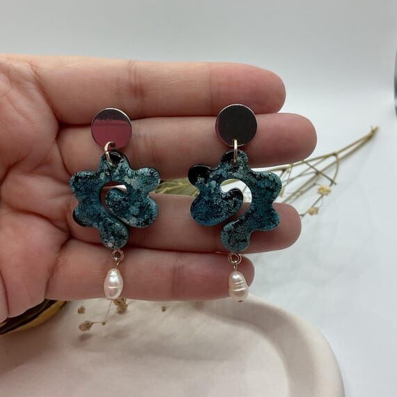 LIRA Handmade Resin Earrings with Freshwater ...