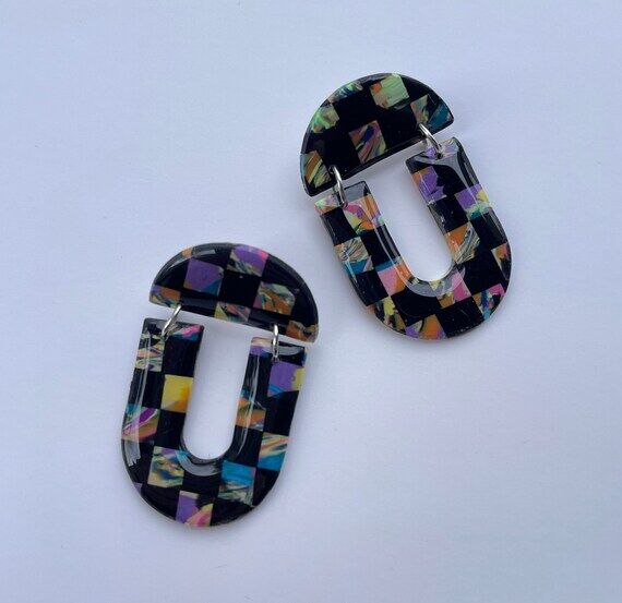 Multicolor Checkerboard Swirl Two-Piece Oval ...
