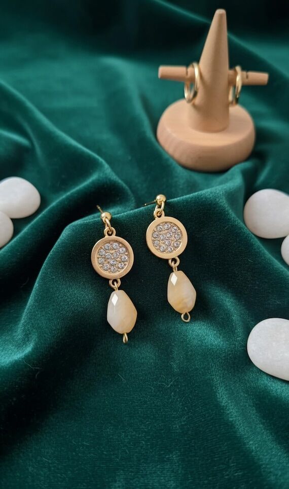 Rhinestone Gold Teardrop Dangle Earrings: Han...