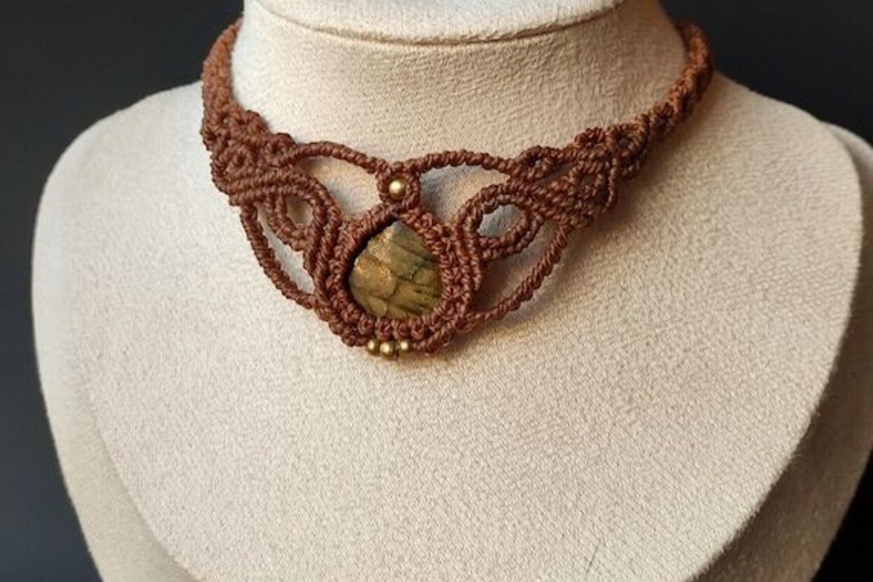 Lunartic Handmades
