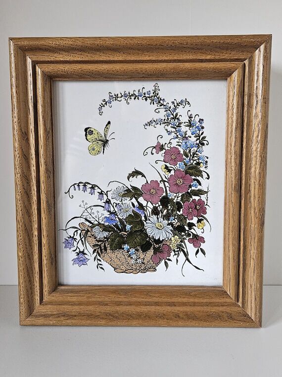 Vintage Floral Glass Door Key Cabinet – Rus...