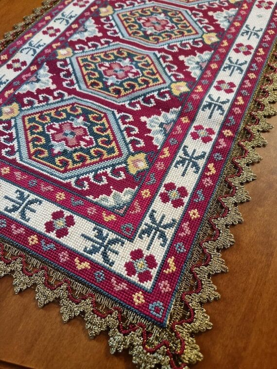Handmade Embroidered Table Cover: Greek Tradi...