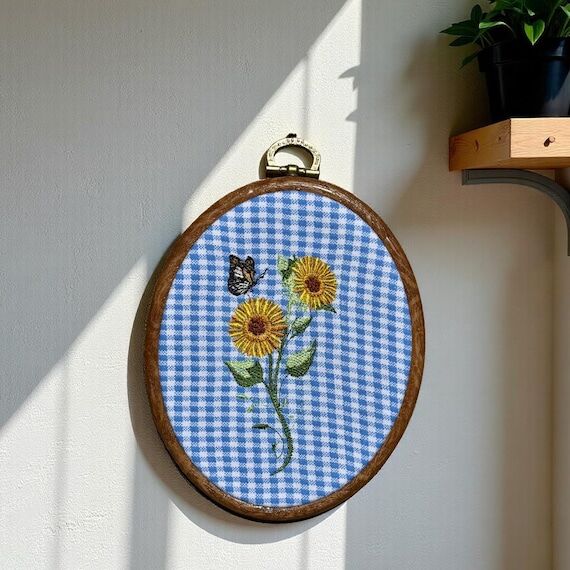 Monarch Butterfly & Sunflower Embroidery Hoop...