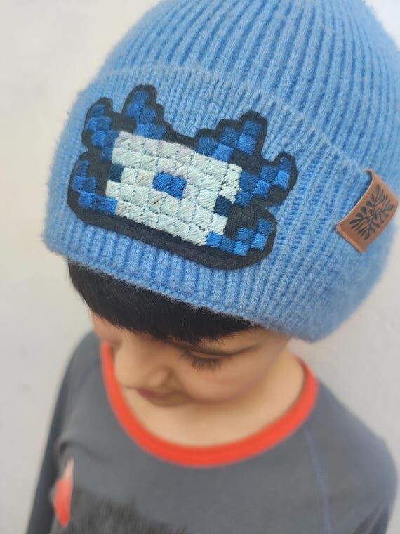 Handmade embroidery Axolotl Hat-PATTERN...