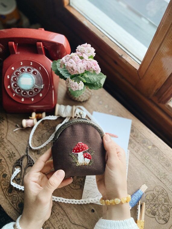 Mushroom Embroidered Coin Purse – Cottageco...