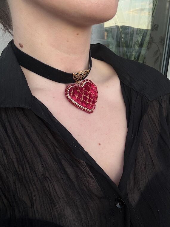 Black Velvet Choker Necklace | Burgundy Embro...