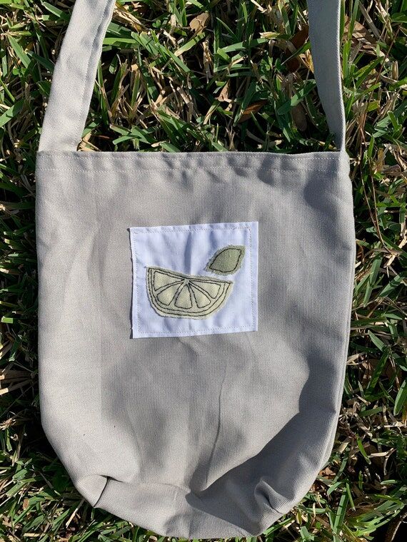 Handmade Embroidered Lemon Slice Tote Bag - G...
