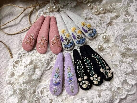 Lavender Baby Breath Pearl Embroidered Hair B...
