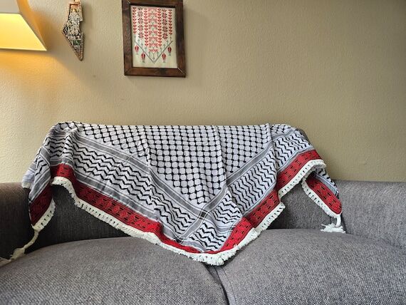 Keffiyeh - Palestinian Embroidery Shawl (Tria...
