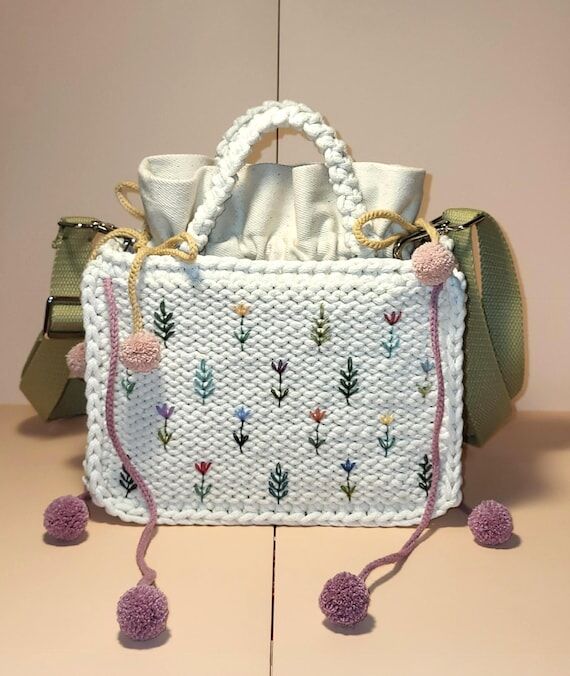 Handmade Knitted Crossbody Bag: Embroidered W...