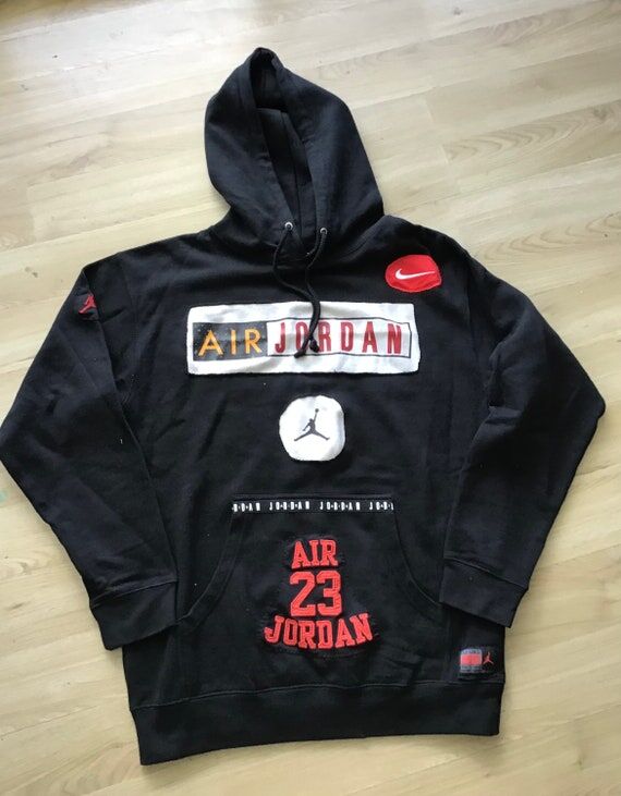 Sudadera con capucha reciclada con parches...