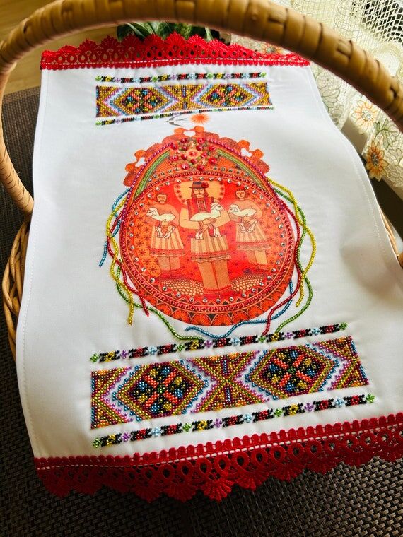 Red Easter beaded towels,Ukrainina Easter dec...