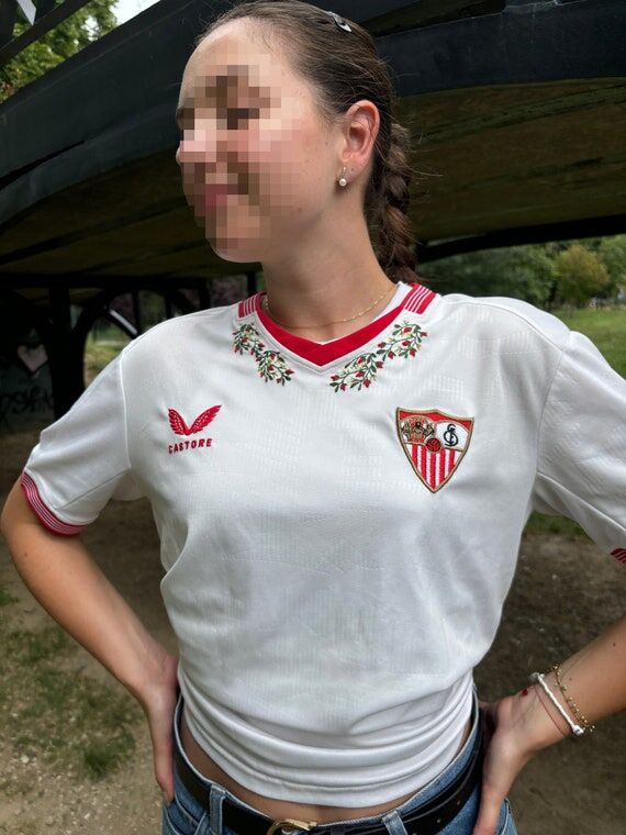 Original Spain hand stitched jersey embroider...