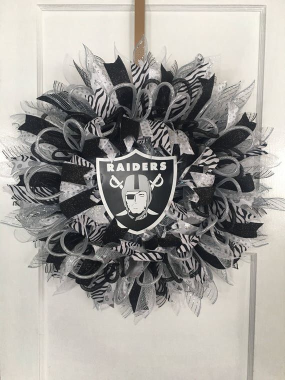 Raiders Wreath...