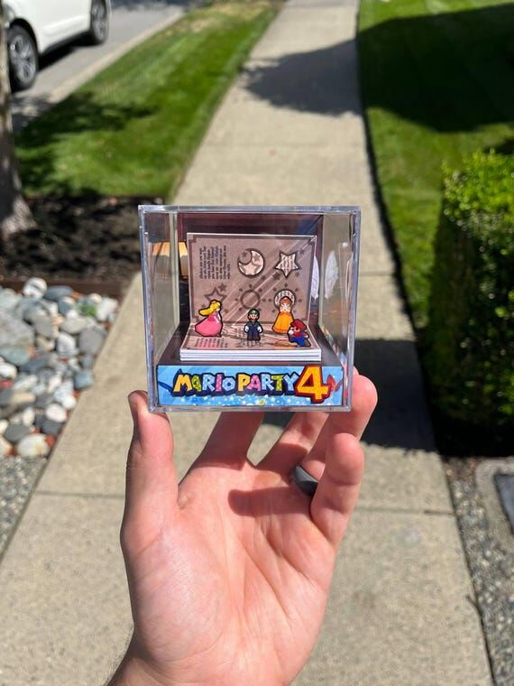Mario Party 4 (Boooksquirm) Diorama Cube | Ha...