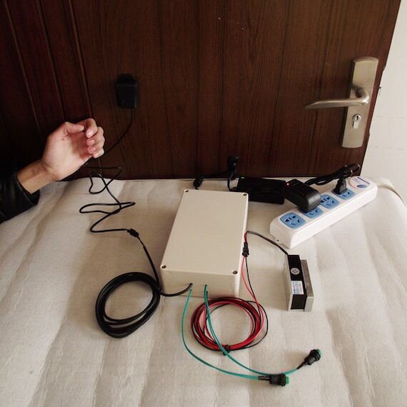 Handmade Real Life Room Escape Kit, Knock Doo...