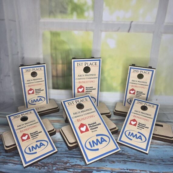 Custom Wooden Cornhole Tournament Trophy: 1st...