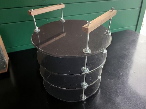 Adjustable Rack for 5 Gallon Pressure Pots ...