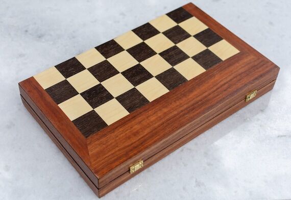 Unique Mahagony Backgammon and Chess Board Ga...