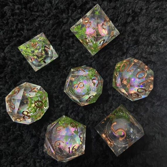 Resin Polyhedral Dice Set with Real Leaves, D...