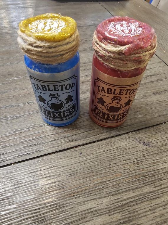 Handmade D20 Dice Potion Bottle | Glitter Wax...