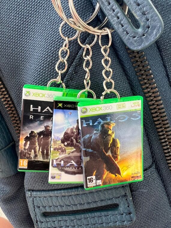 Xbox 360 Halo personalized Mini Game Keychain...