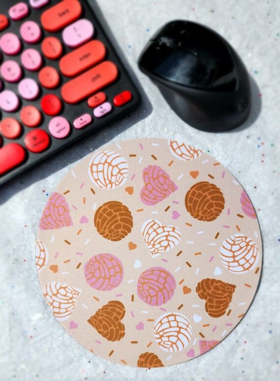 Concha Mouse Pad: Mexican Pride Desk Accessor...