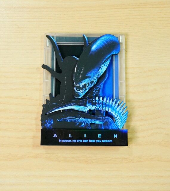 Handcut 3D Alien Fridge Magnet: Handcut Sci-F...