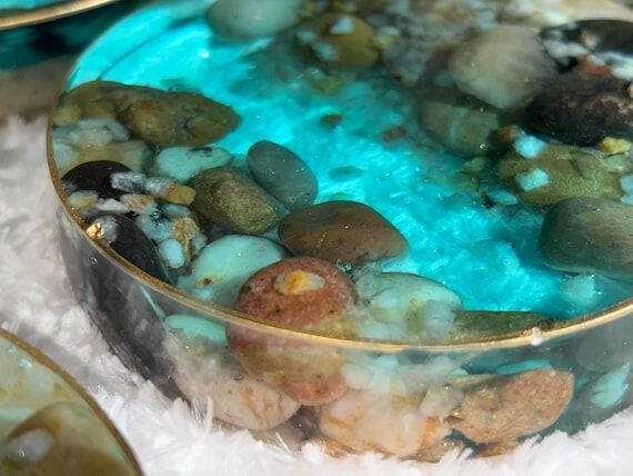 River Rock Resin Coaster with Gold Rim – Na...