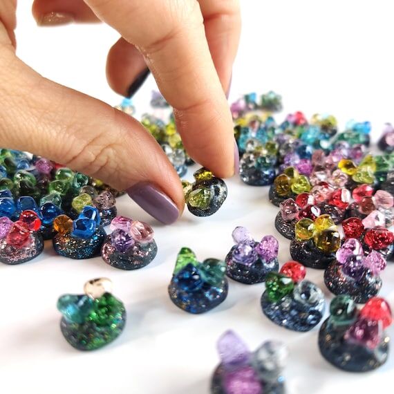 Gemstones, color crystals - Random color mix....