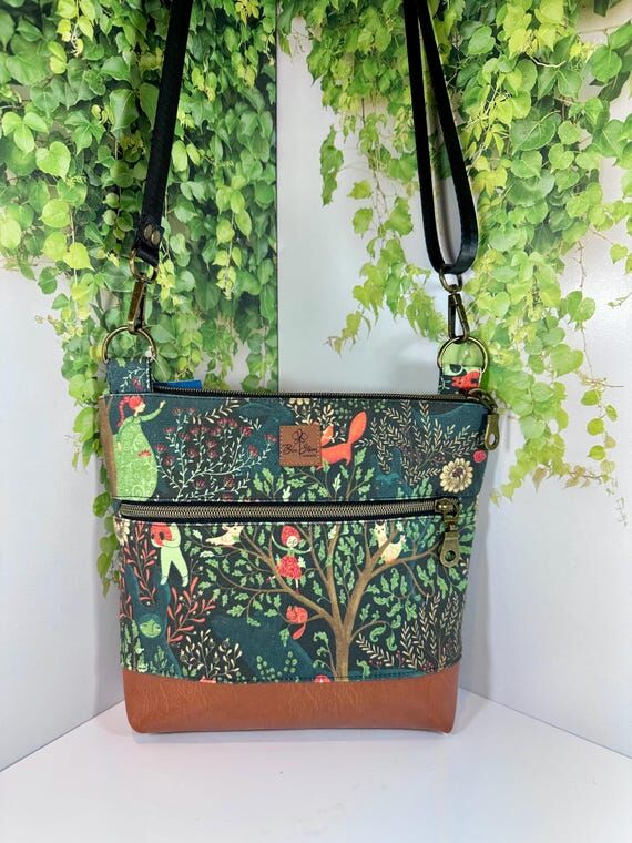 Quality cross-body bag, Unique custom print p...