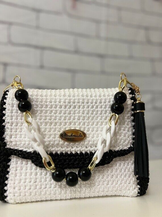 Handmade Crochet Color Block Handbag: Chic Pu...