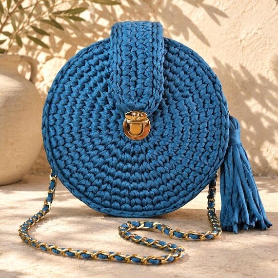 Round Crochet Crossbody Bag – Handmade Circ...