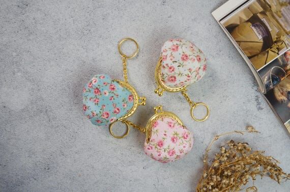 Mini Floral Kisslock Coin Purse , 5cm Frame V...