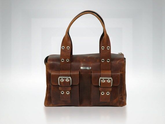 Handcrafted Waxed Leather Handbag • Judia...